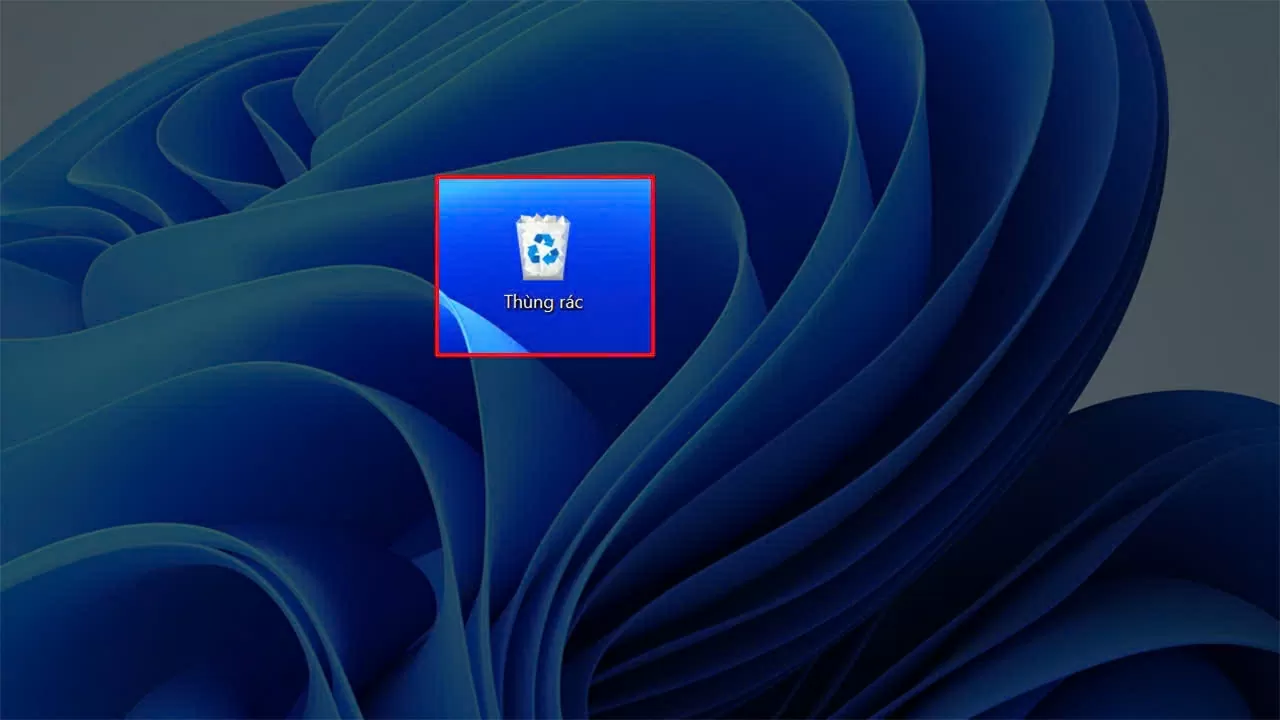 Mở Recycle Bin.
