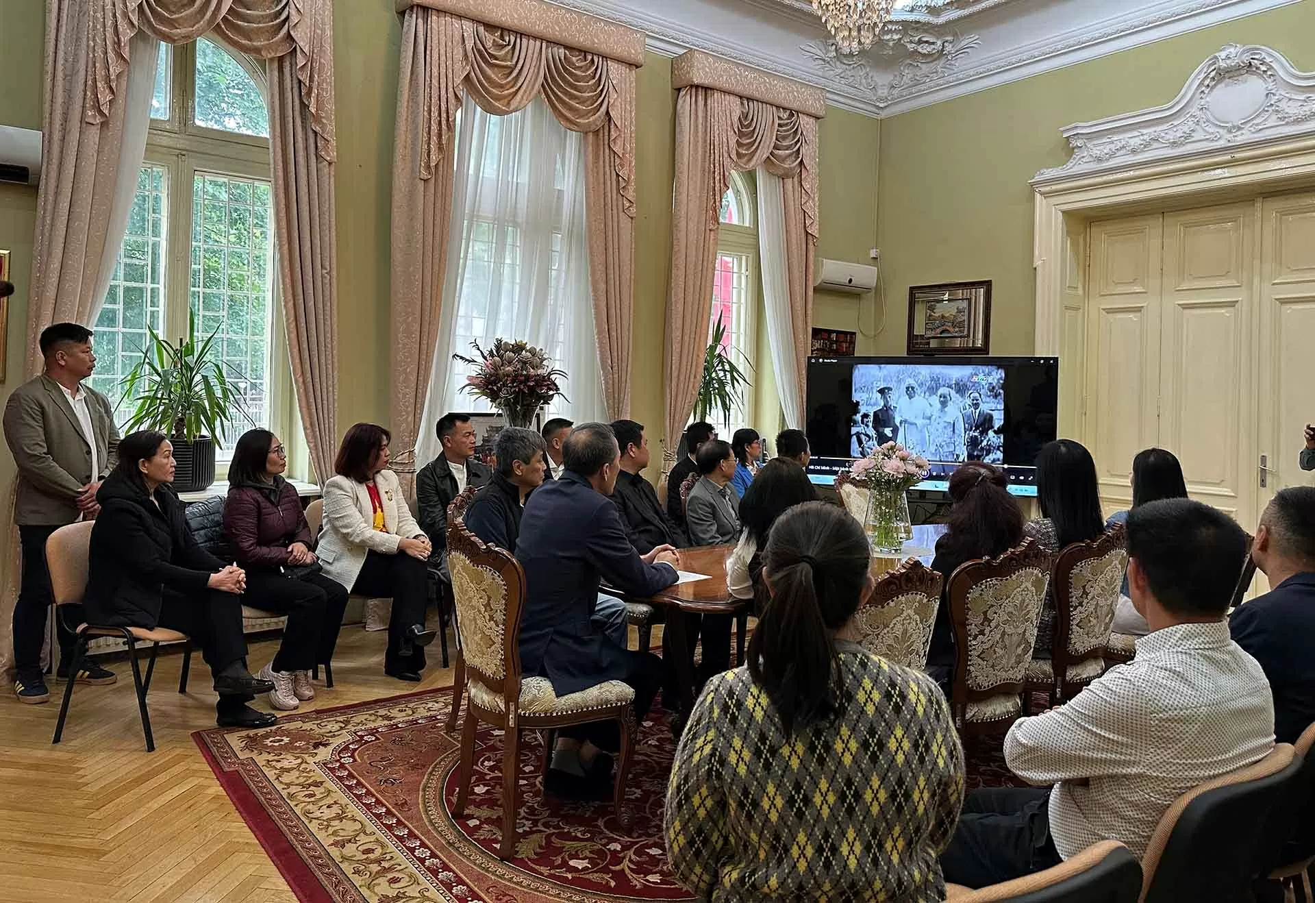 Kỷ niệm 135 năm Ngày sinh Chủ tịch Hồ Chí Minh tại Romania