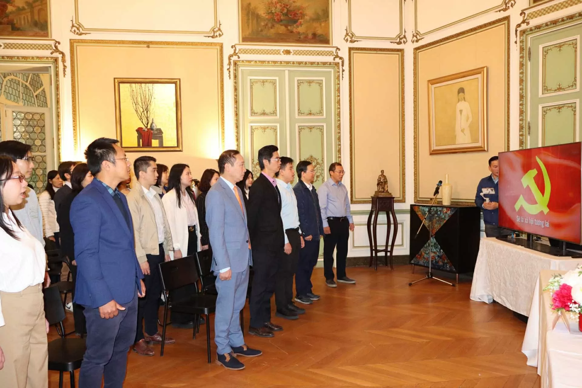 Đảng bộ tại Bỉ tổ chức thành công Đại hội đại biểu nhiệm kỳ 2025-2030 Đảng bộ tại Bỉ tổ chức thành công Đại hội đại biểu nhiệm kỳ 2025-2030