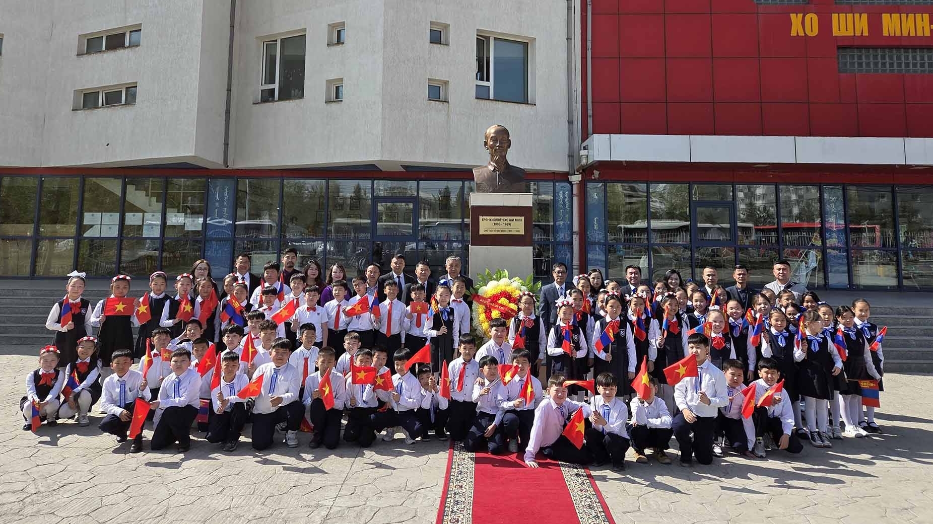 ky niem 135 nam ngay sinh chu tich ho chi minh tai mong co