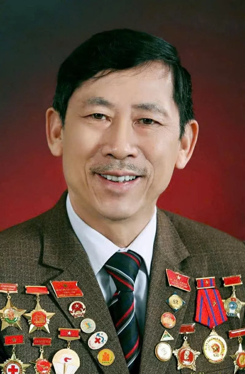 Doanh nhân Khương Đức Sỹ