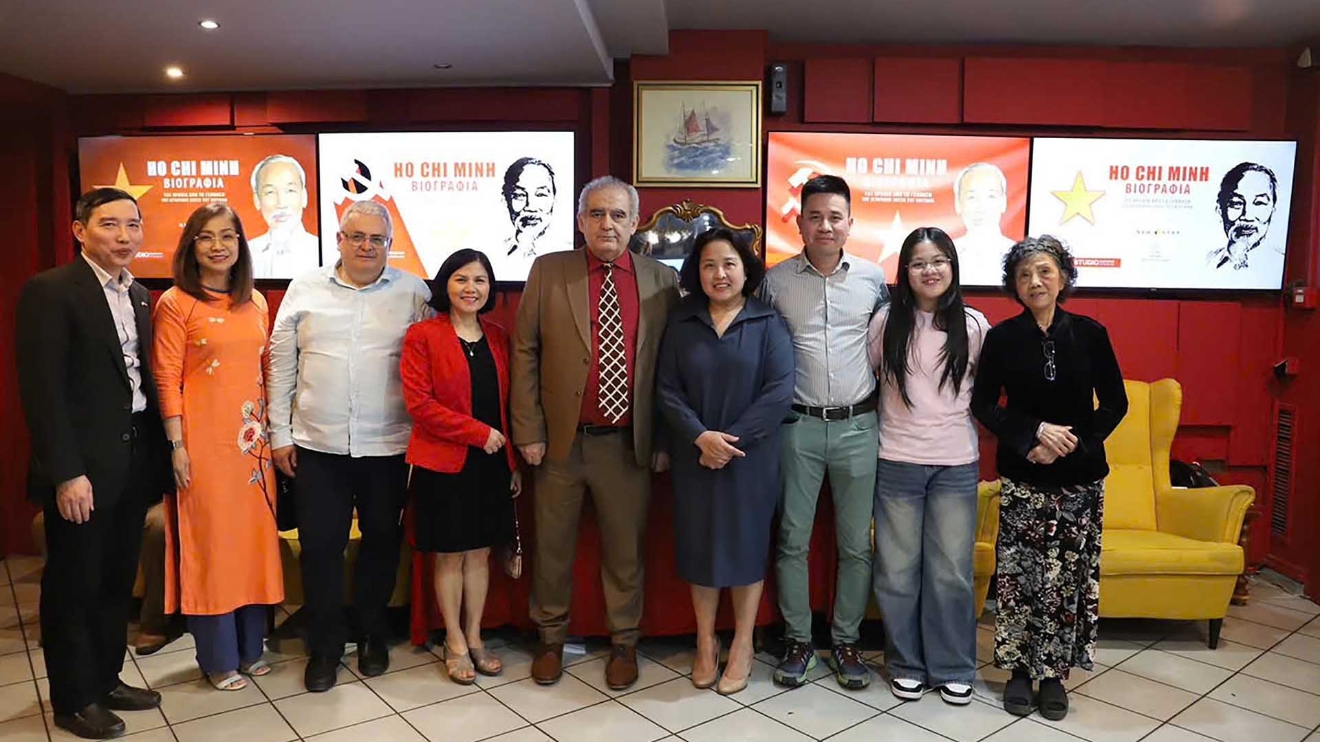 ky niem 135 nam ngay sinh bac ho buoi chieu phim dac biet ton vinh chu tich ho chi minh tai hy lap