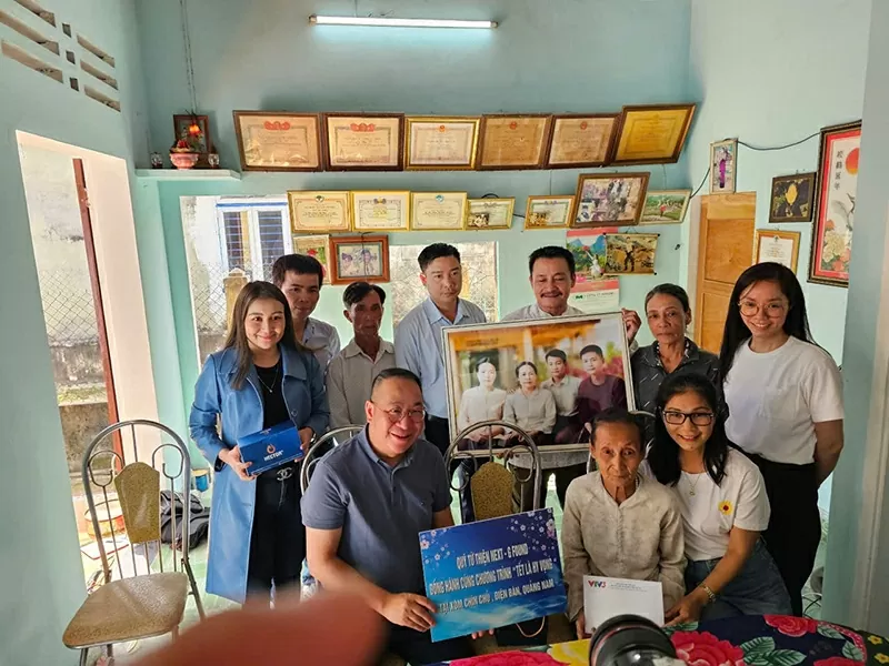 Nhà thiết kế Đỗ Thị Như Quỳnh cùng các thành viên của Quỹ Next-G tích cực tham gia các hoạt động thiện nguyện. Nhà thiết kế Đỗ Thị Như Quỳnh cùng các thành viên của Quỹ Next-G tích cực tham gia các hoạt động thiện nguyện.