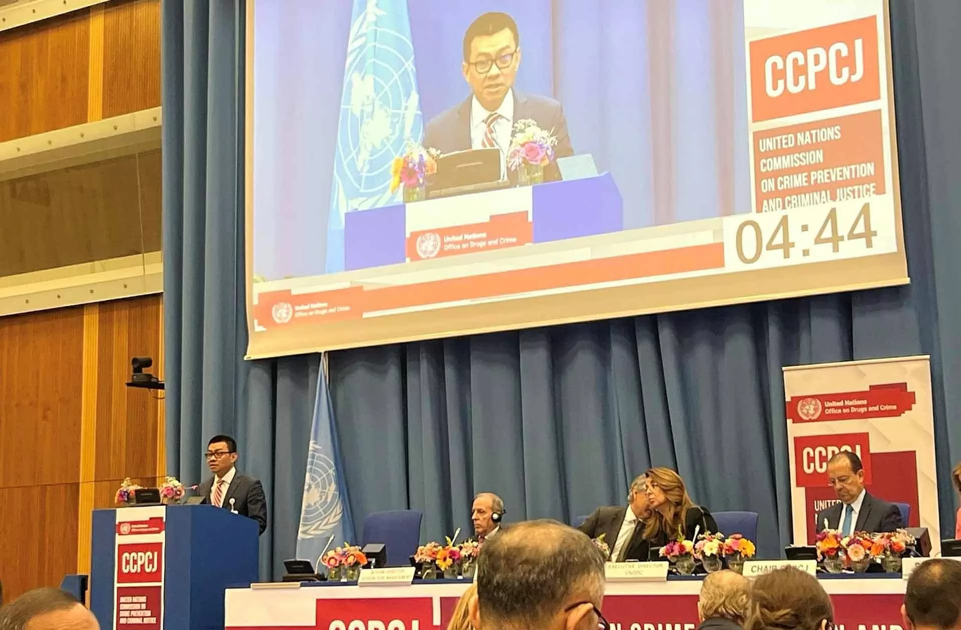 Việt Nam và UNODC đồng tổ chức Hội thảo về Cơ chế đánh giá thực thi Công ước LHQ về chống tội phạm có tổ chức xuyên quốc gia Việt Nam và UNODC đồng tổ chức Hội thảo về Cơ chế đánh giá thực thi Công ước LHQ về chống tội phạm có tổ chức xuyên quốc gia