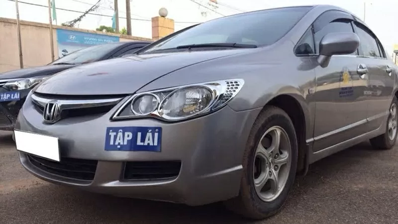 Xe ô tô tập lái có được đi vào đường cao tốc không? Xe ô tô tập lái có được đi vào đường cao tốc không?