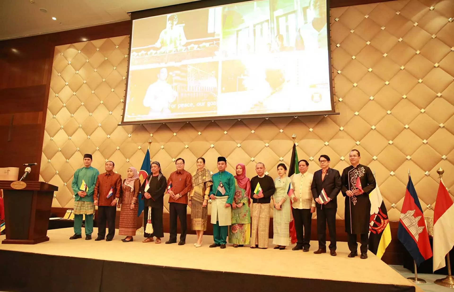 Đại sứ quán Việt Nam đồng tổ chức sự kiện sôi động, thực chất quảng bá văn hóa và du lịch các nước ASEAN tại Kuwait