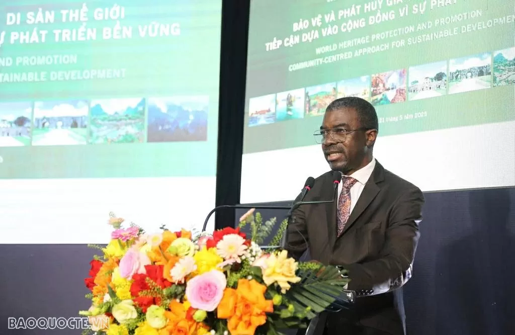 Bảo vệ và phát huy giá trị di sản thế giới: Tiếp cận dựa vào cộng đồng vì sự phát triển bền vững Bảo vệ và phát huy giá trị di sản thế giới: Tiếp cận dựa vào cộng đồng vì sự phát triển bền vững
