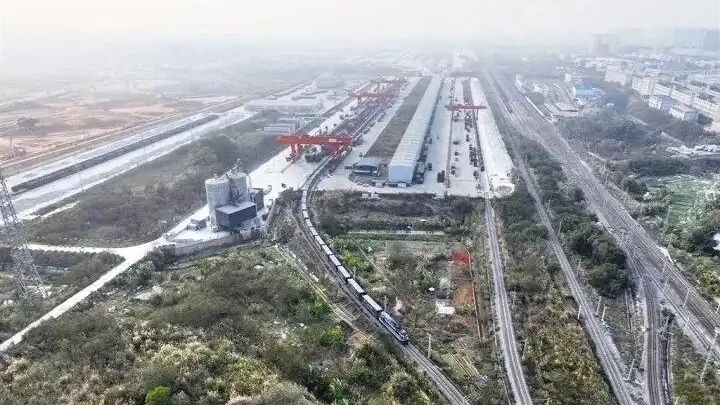 Nam Ninh: Kênh mở rộng dòng chảy thương mại số và logistics hiện đại Việt Nam-Trung Quốc