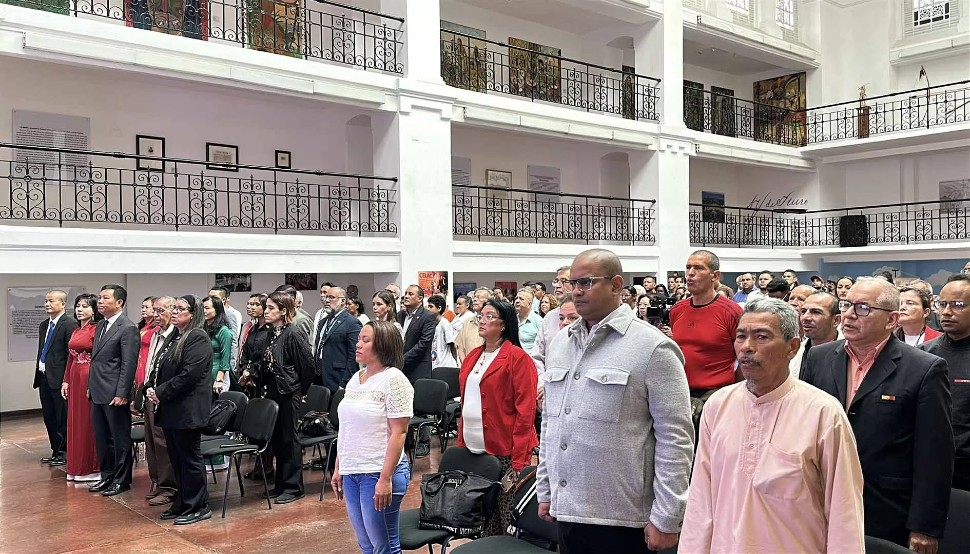 Tọa đàm ‘Thân thế và sự nghiệp Chủ tịch Hồ Chí Minh’ tại Venezuela Tọa đàm ‘Thân thế và sự nghiệp Chủ tịch Hồ Chí Minh’ tại Venezuela