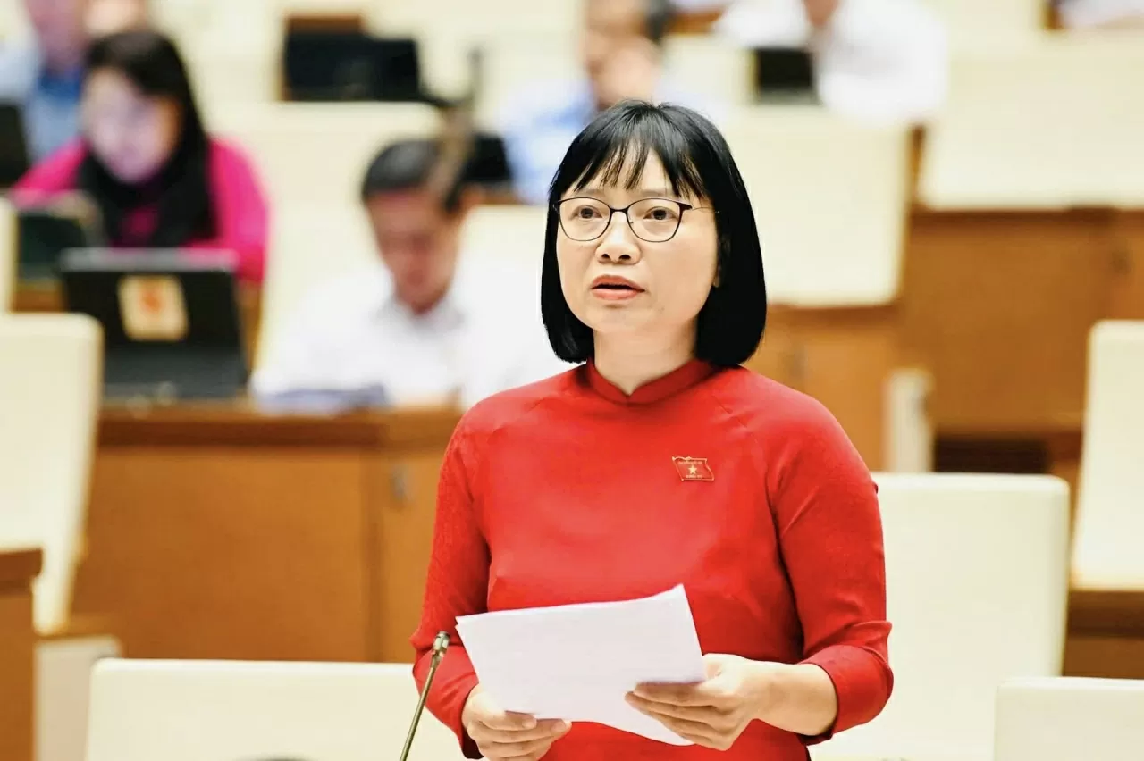 ĐBQH Nguyễn Thị Việt Nga