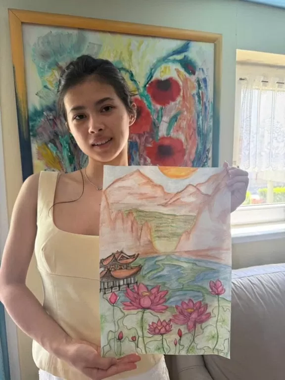 Trẻ em Việt khắp thế giới vẽ quê hương bằng cả trái tim Trẻ em Việt khắp thế giới vẽ quê hương bằng cả trái tim