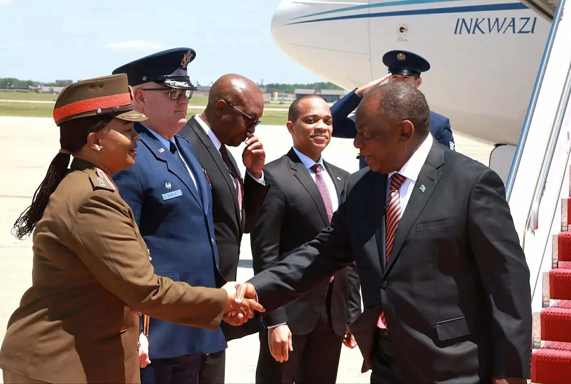 Nỗ lực tái khởi động