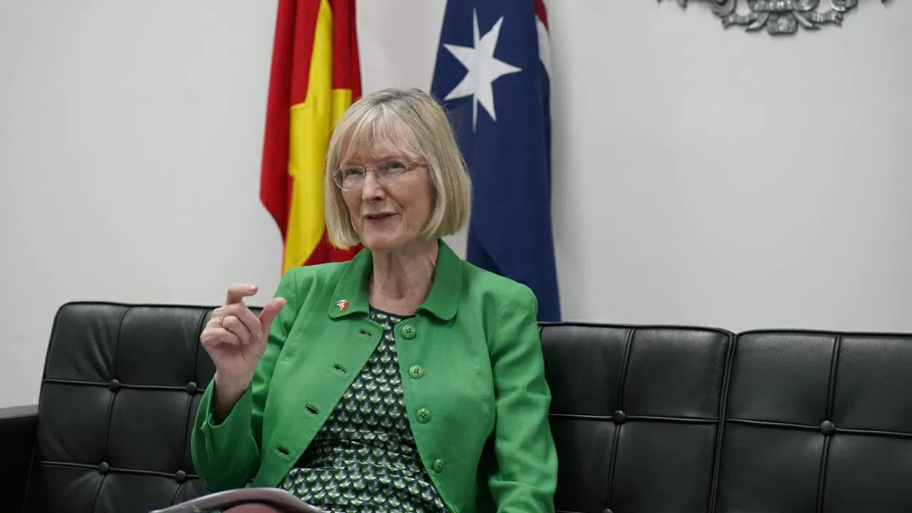 Đại sứ Australia