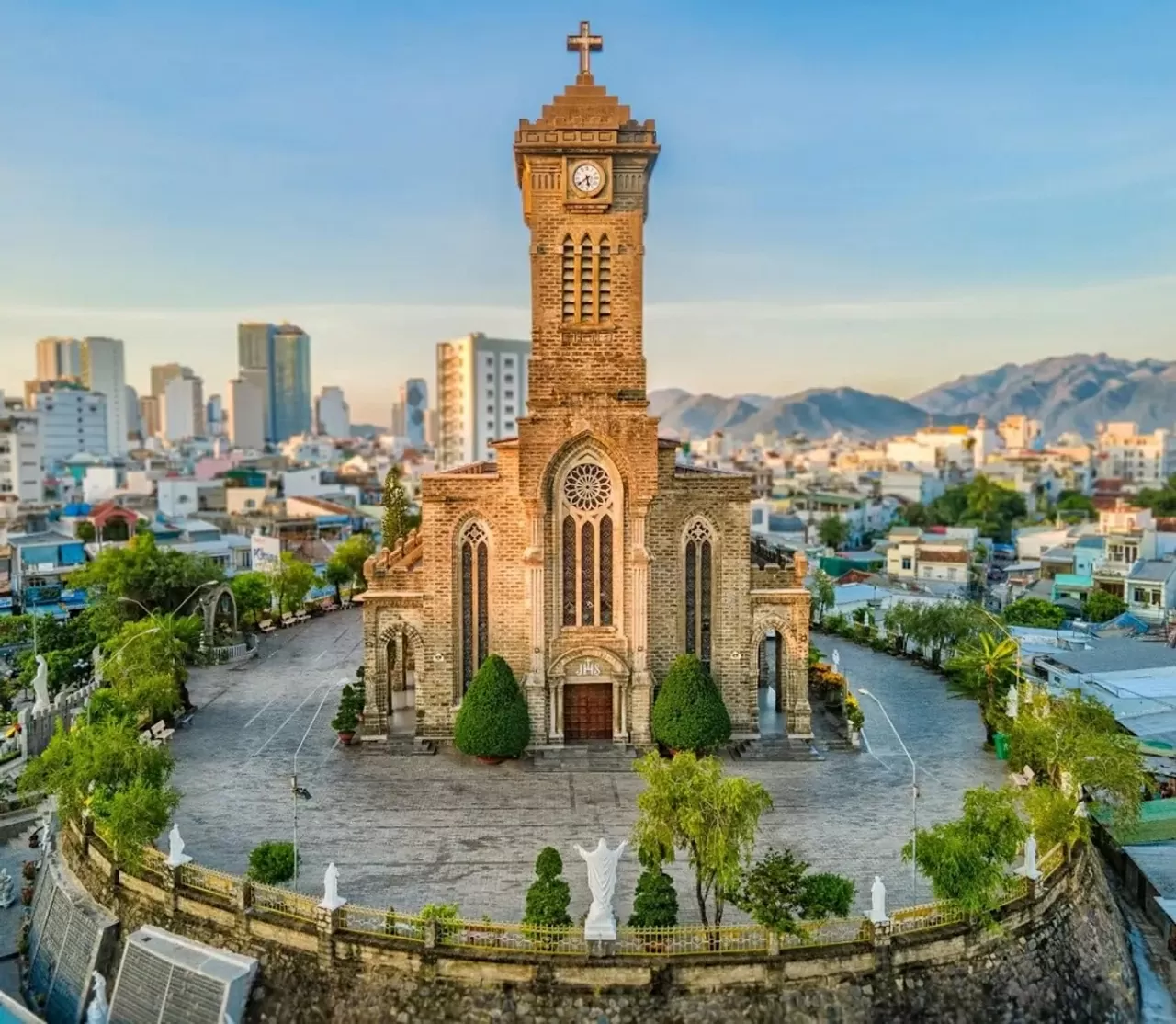 Nha Trang – điểm đến biển đảo hấp dẫn toàn cầu mùa Hè 2025 Nha Trang – điểm đến biển đảo hấp dẫn toàn cầu mùa Hè 2025
