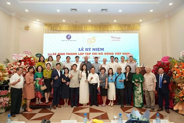 Trao giải cuộc thi 'Thơ với văn hóa ẩm thực và đồ uống Việt Nam'