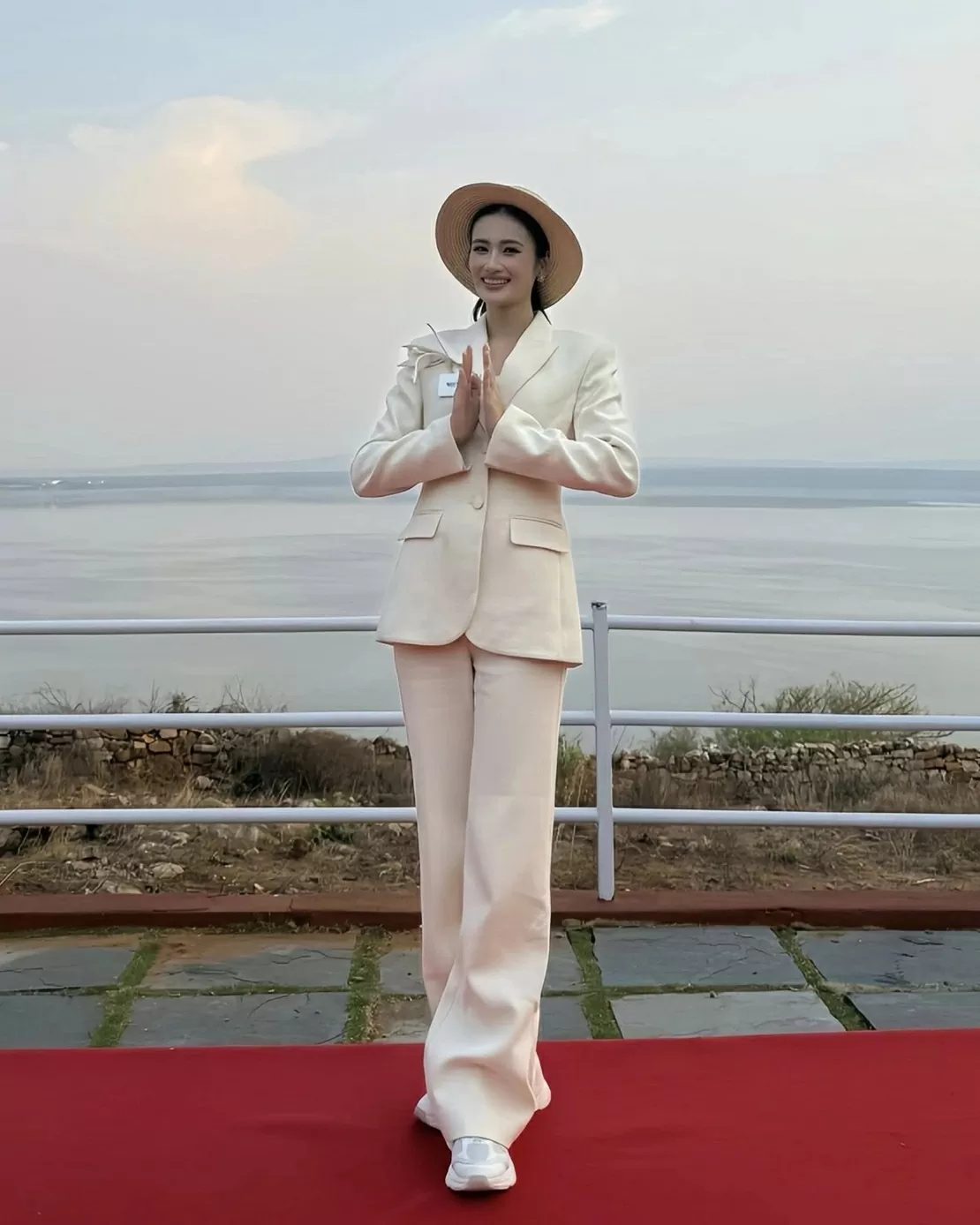 Hoa hậu Ý Nhi Hoa hậu Ý Nhi