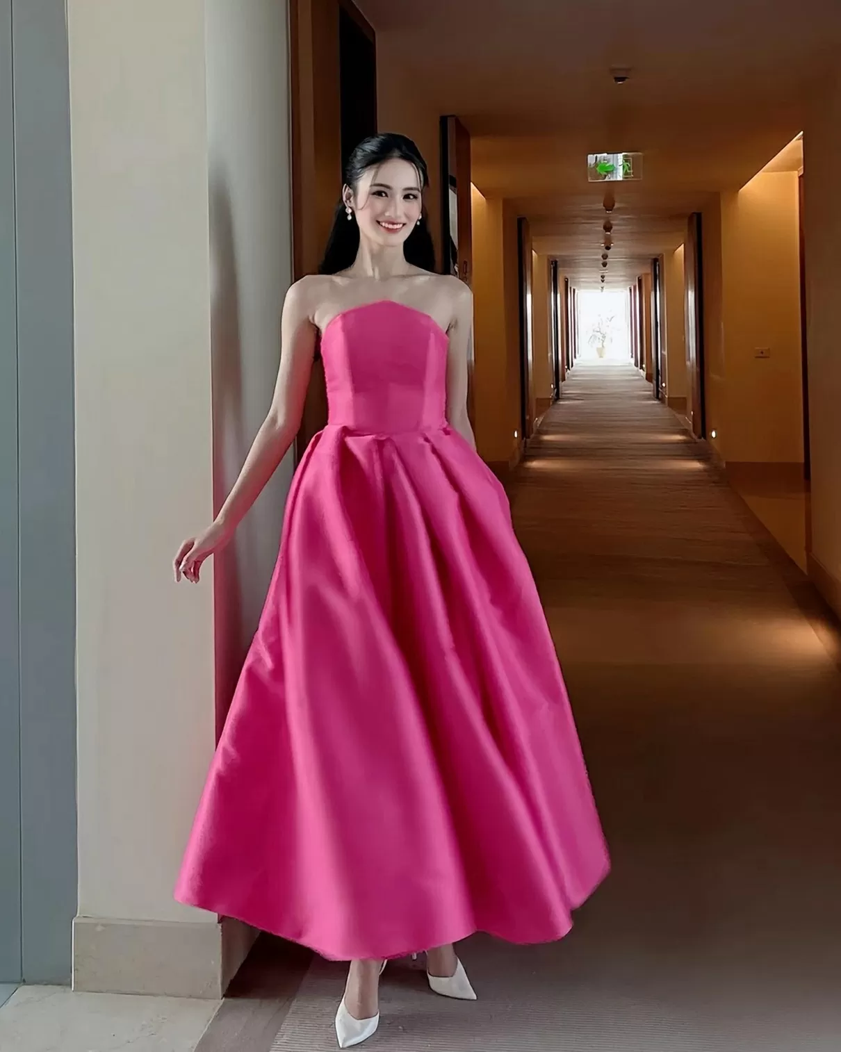 Hoa hậu Ý Nhi Hoa hậu Ý Nhi