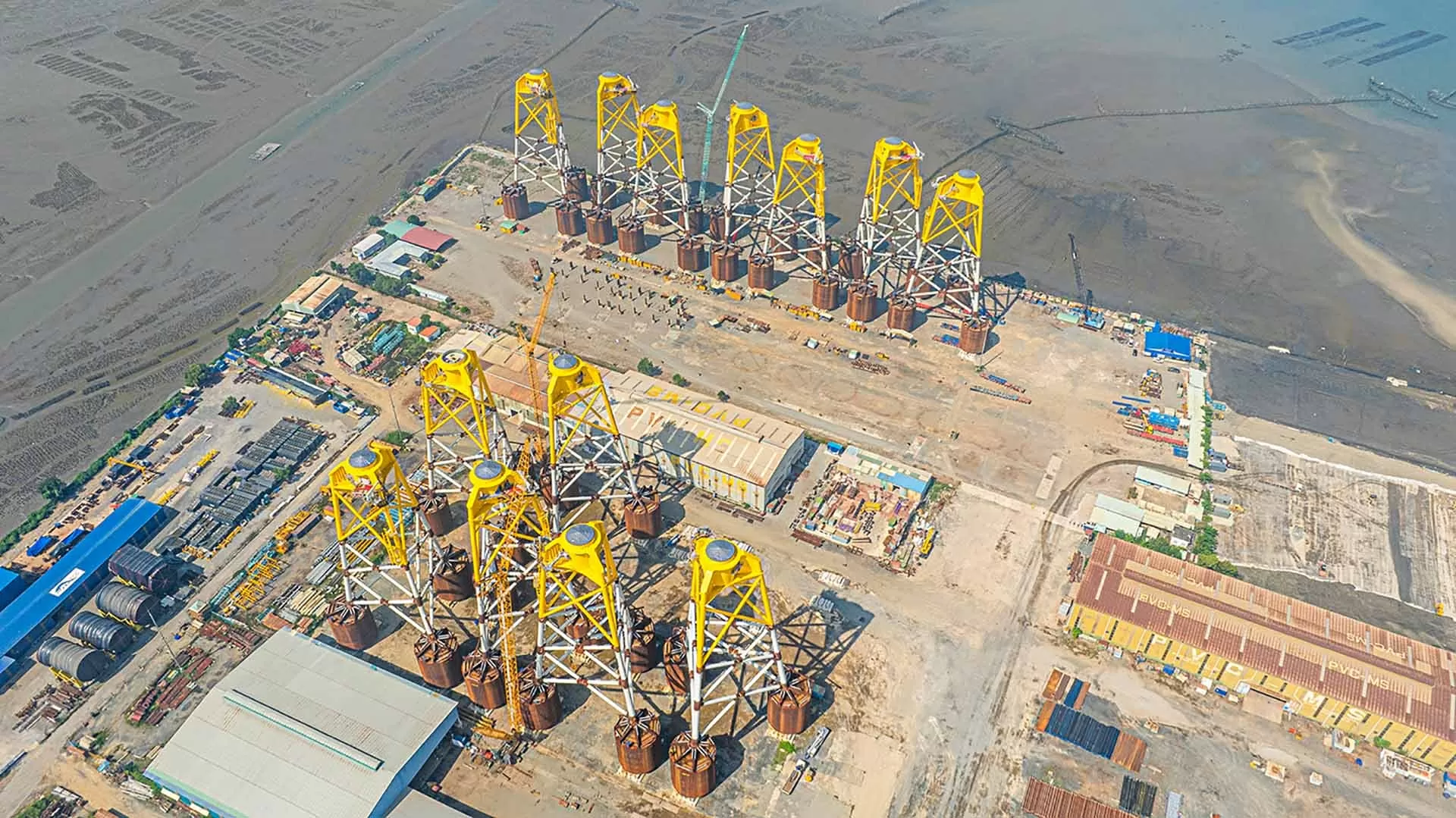 Trụ cột Dịch vụ được xác định có tiềm năng tăng trưởng lớn, hỗ trợ sự phát triển bền vững của Tập đoàn Trụ cột Dịch vụ được xác định có tiềm năng tăng trưởng lớn, hỗ trợ sự phát triển bền vững của Tập đoàn