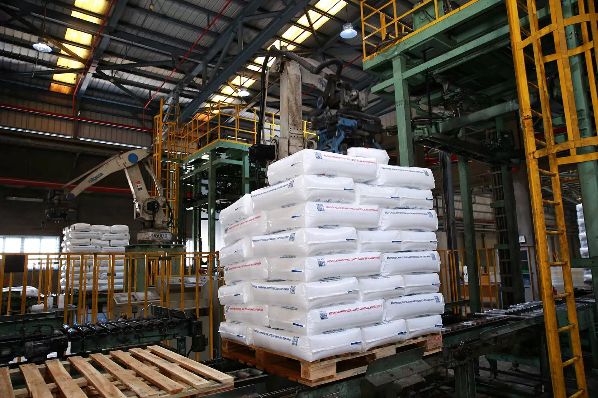 Sản phẩm hạt nhựa mới PP định hình nhiệt TF4035 do BSR nghiên cứu, sản xuất Sản phẩm hạt nhựa mới PP định hình nhiệt TF4035 do BSR nghiên cứu, sản xuất