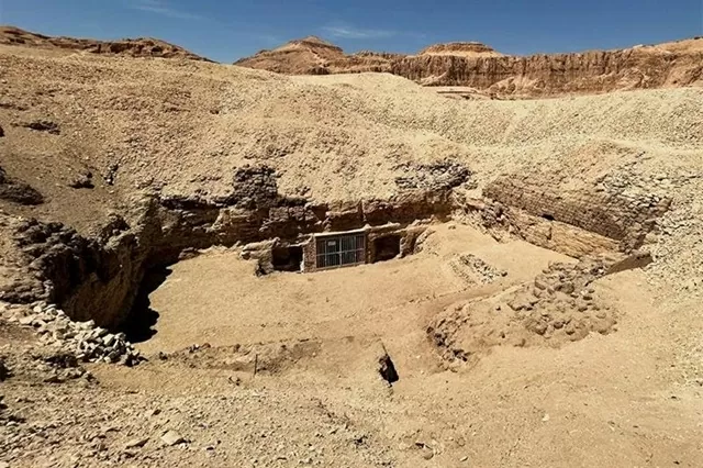 Ai Cập: Hé lộ chủ nhân lăng mộ cổ 3.000 năm tuổi