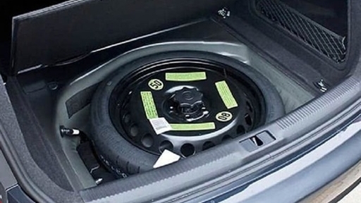 Cách xử lý tình trạng nước vào khoang lốp dự phòng xe ô tô