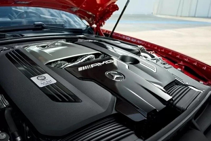 Giá xe Mercedes-AMG SL 63 S E Performance dự kiến khoảng 12,29 tỷ đồng
