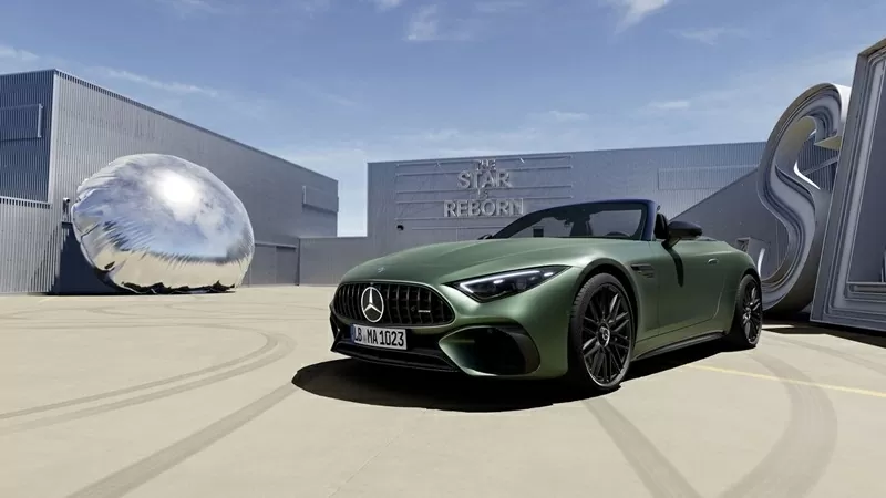 Chỉ có hai chiếc Mercedes-AMG SL 63 S E Performance được phân phối chính hãng tại Việt Nam