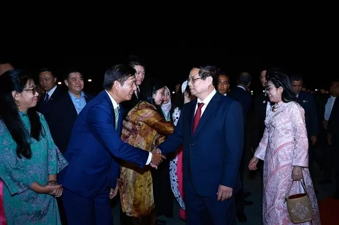 Thủ tướng Phạm Minh Chính cùng Phu nhân bắt đầu thăm chính thức Malaysia và dự các Hội nghị cấp cao