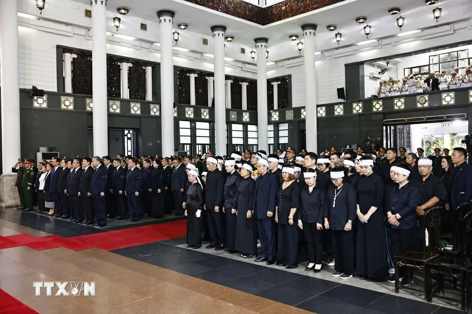 Lễ truy điệu nguyên Chủ tịch nước Trần Đức Lương tại Hà Nội Lễ truy điệu nguyên Chủ tịch nước Trần Đức Lương tại Hà Nội