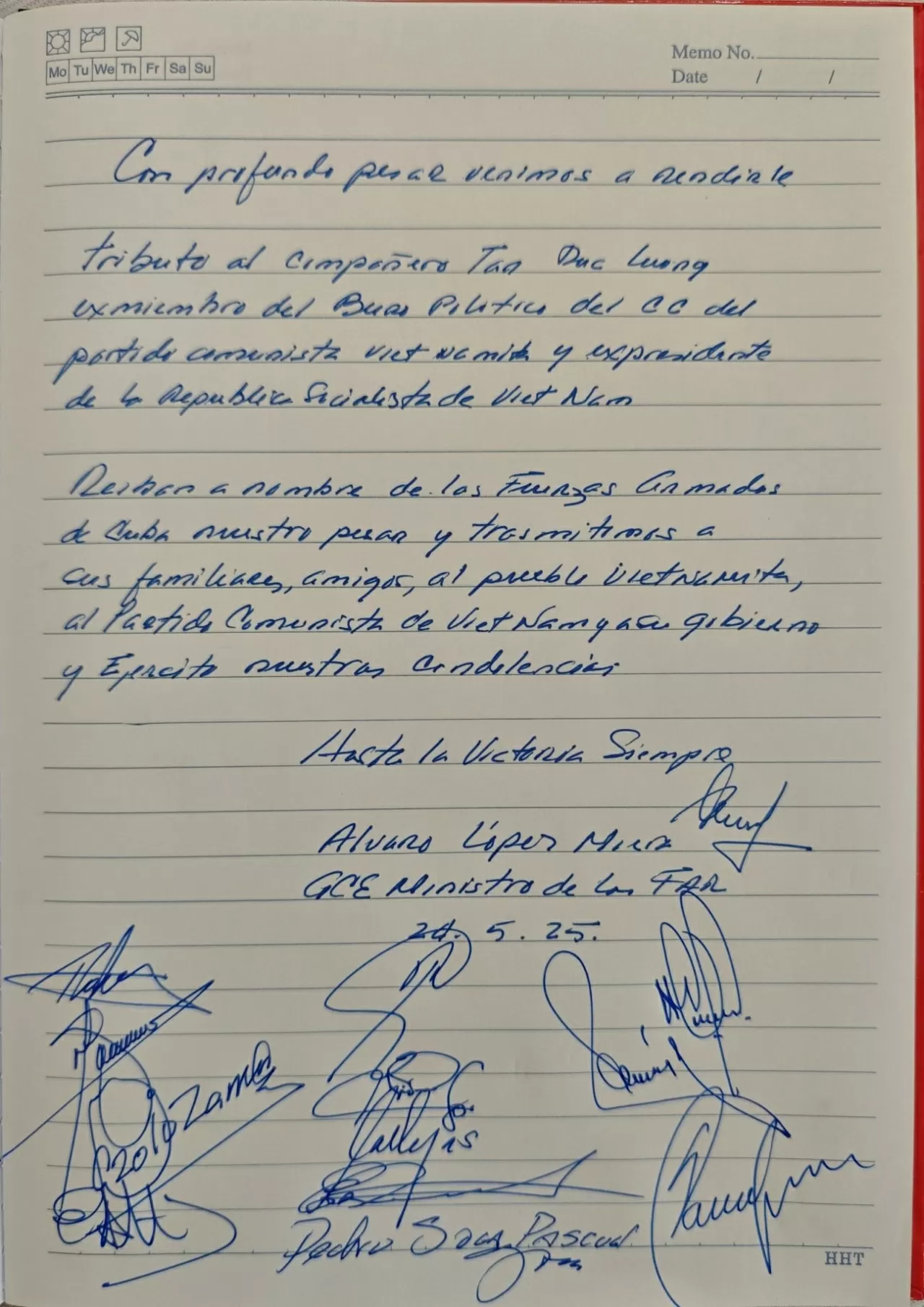 Bí thư thứ Nhất Đảng Cộng sản, Chủ tịch Cộng hoà Cuba Miguel Díaz-Canel tưởng nhớ Nguyên Chủ tịch nước Trần Đức Lương Bí thư thứ Nhất Đảng Cộng sản, Chủ tịch Cộng hoà Cuba Miguel Díaz-Canel tưởng nhớ nguyên Chủ tịch nước Trần Đức Lương