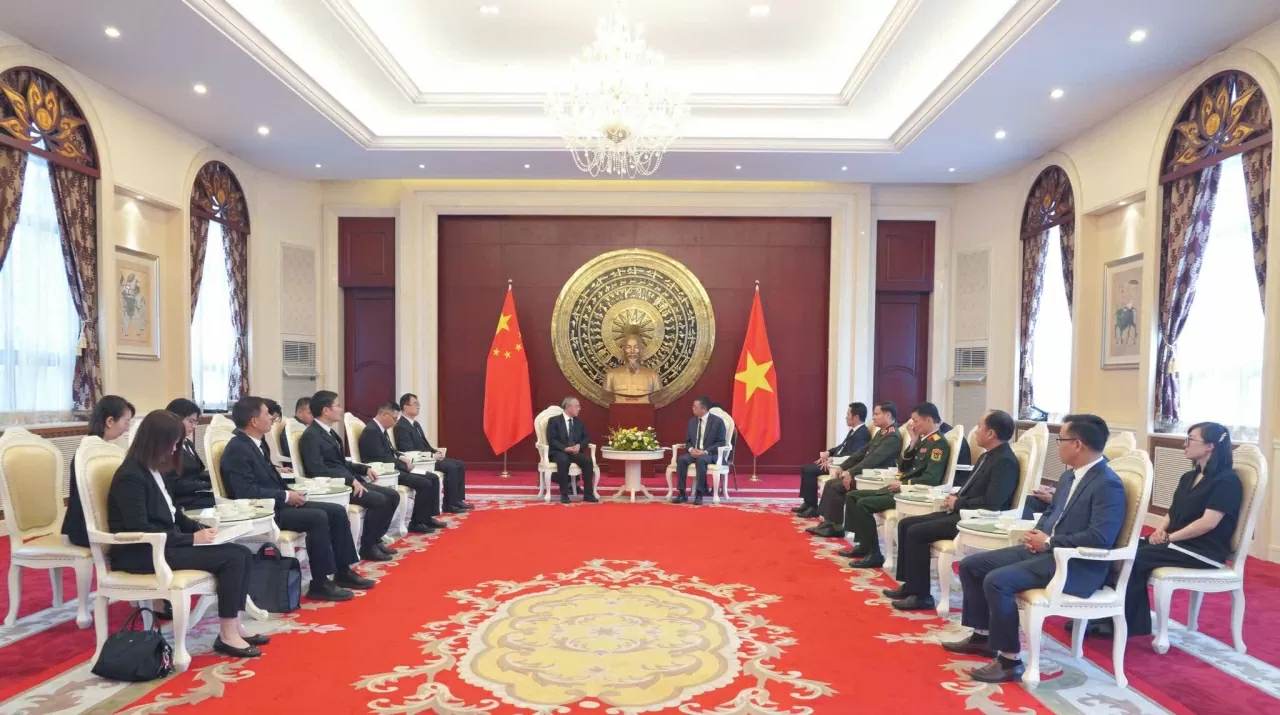 Phó Chủ tịch Chính hiệp toàn quốc Trung Quốc đến viếng nguyên Chủ tịch nước Trần Đức Lương