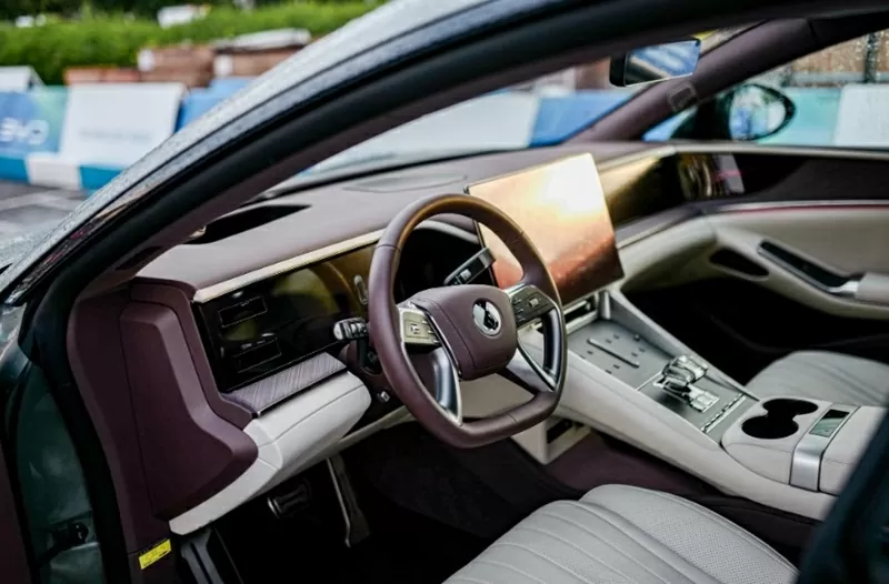 Nội thất của BYD Denza Z9GT