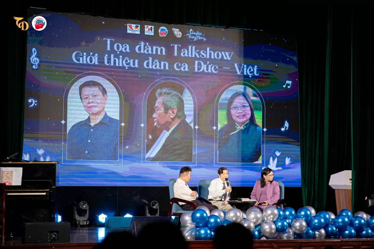 Chương trình “Giai điệu Tháng Năm” Chương trình “Giai điệu Tháng Năm”