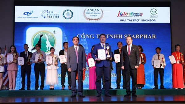 'Giải oan' cho gà nòi Việt: Hành trình 10 năm bền bỉ của doanh nhân Phạm Thanh Việt