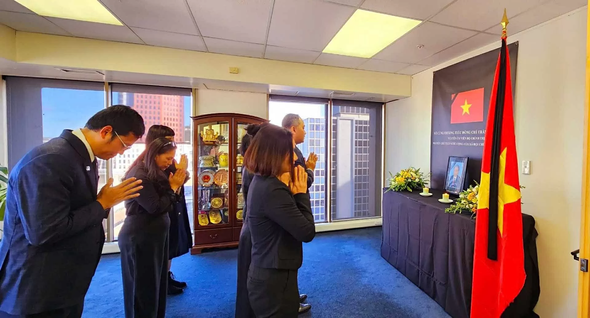 Lễ viếng và ghi sổ tang tưởng niệm nguyên Chủ tịch nước Trần Đức Lương tại New Zealand