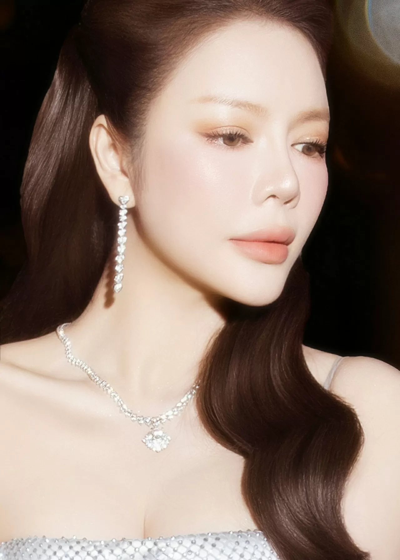 Người đẹp Lý Nhã Kỳ