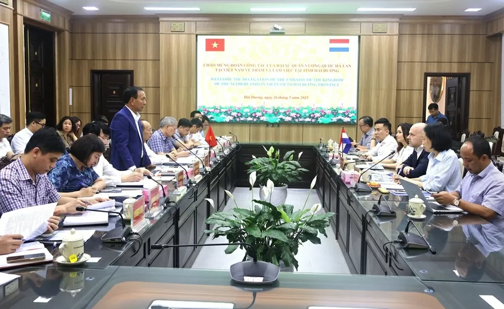 Toàn cảnh buổi làm việc. (Ảnh: Ngân Hạnh