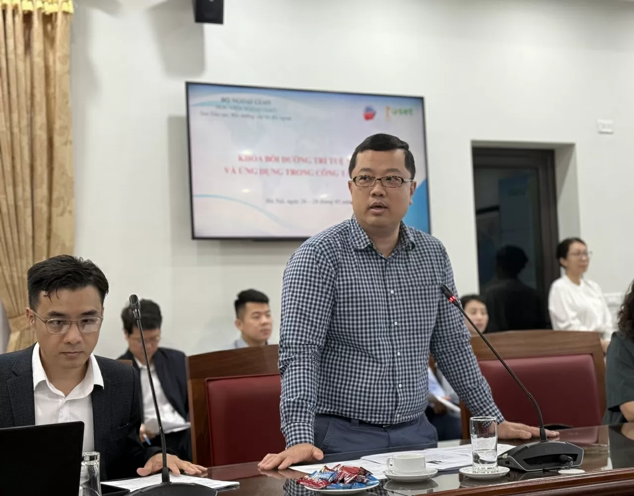 Bồi dưỡng kiến thức về trí tuệ nhân tạo trong công tác đối ngoại