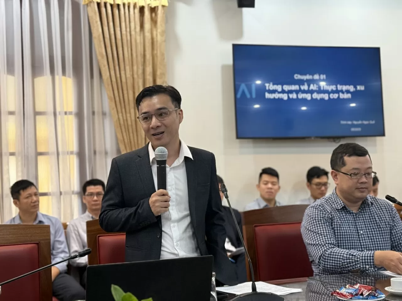 Bồi dưỡng kiến thức về trí tuệ nhân tạo trong công tác đối ngoại Bồi dưỡng kiến thức về trí tuệ nhân tạo trong công tác đối ngoại