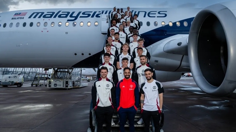 Man Utd công bố danh sách đấu đội của tiền vệ Hoàng Đức