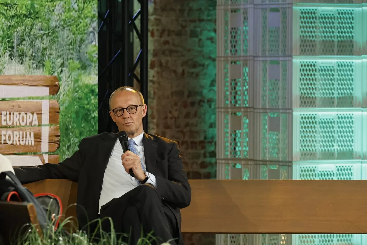 Thủ tướng Đức tuyên bố cùng các nước châu Âu và Mỹ 'cởi trói' mọi hạn chế về tầm bắn của vũ khí cho Ukraine, Nga nói 'nguy hiểm'