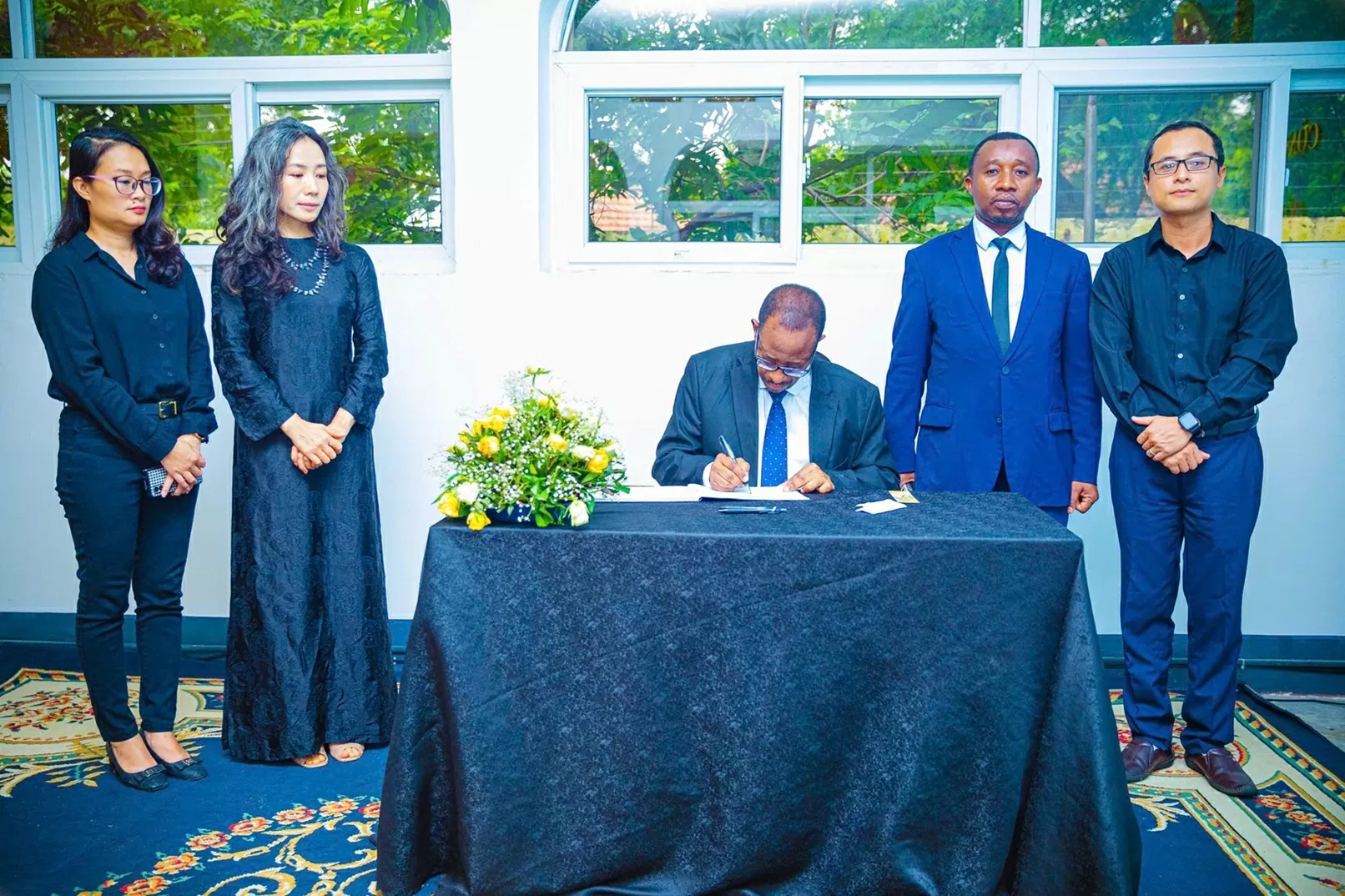 'Phó Thư ký thường trực Bộ Ngoại giao và Hợp tác Đông Phi Tanzania Said Mussa