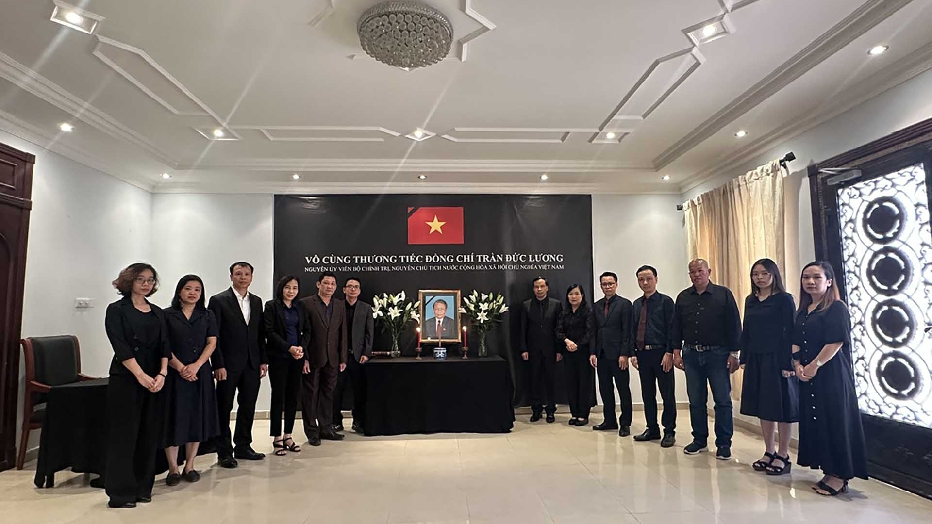 dai su quan viet nam tai qatar to chuc le vieng nguyen chu tich nuoc tran duc luong