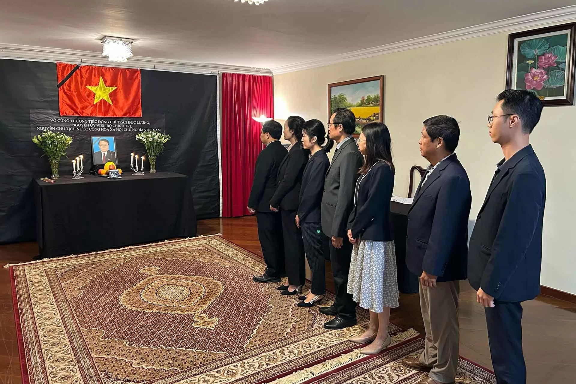 Lễ viếng nguyên Chủ tịch nước Trần Đức Lương tại Bangladesh và Brazil Lễ viếng nguyên Chủ tịch nước Trần Đức Lương tại Bangladesh và Brazil