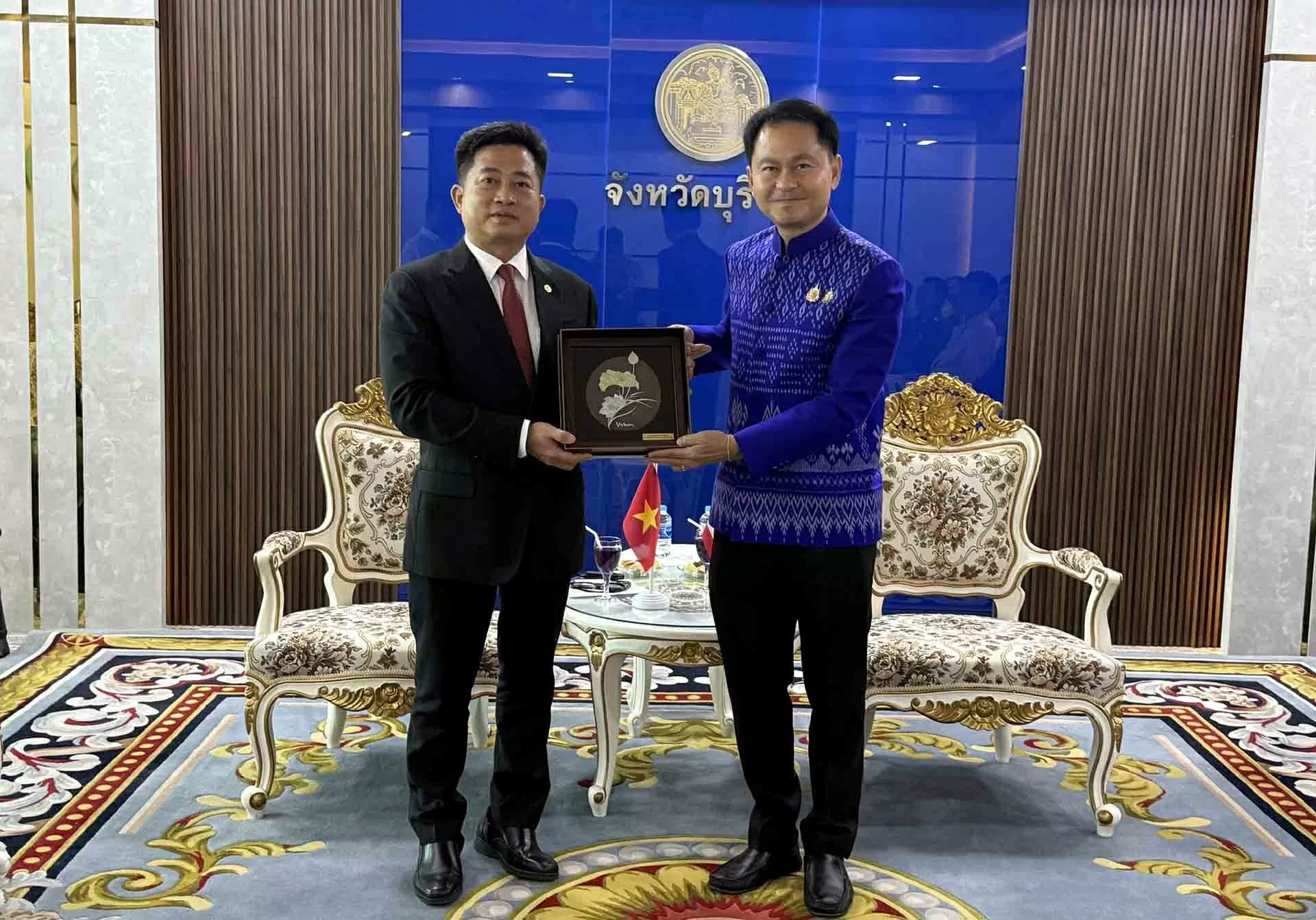 Tăng cường hợp tác giữa tỉnh Buriram, Thái Lan và các địa phương của Việt Nam Tăng cường hợp tác giữa tỉnh Buriram, Thái Lan và các địa phương của Việt Nam