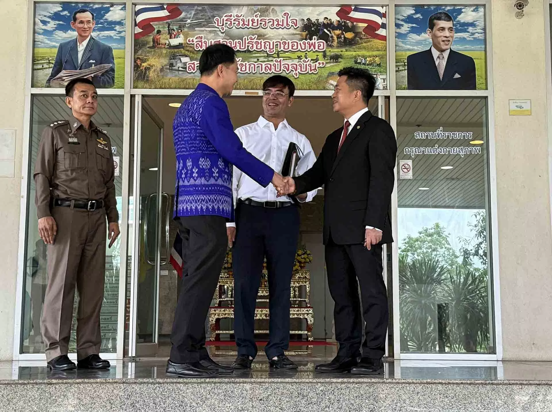 Tăng cường hợp tác giữa tỉnh Buriram, Thái Lan và các địa phương của Việt Nam Tăng cường hợp tác giữa tỉnh Buriram, Thái Lan và các địa phương của Việt Nam