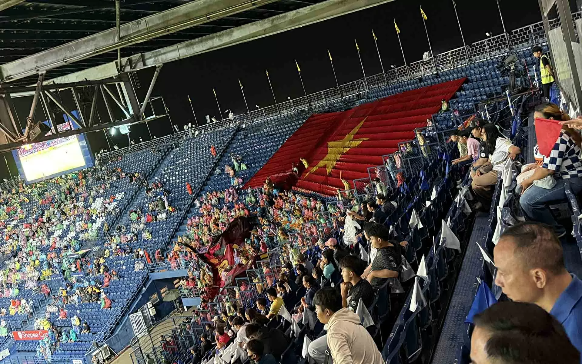Tăng cường hợp tác giữa tỉnh Buriram, Thái Lan và các địa phương của Việt Nam Tăng cường hợp tác giữa tỉnh Buriram, Thái Lan và các địa phương của Việt Nam