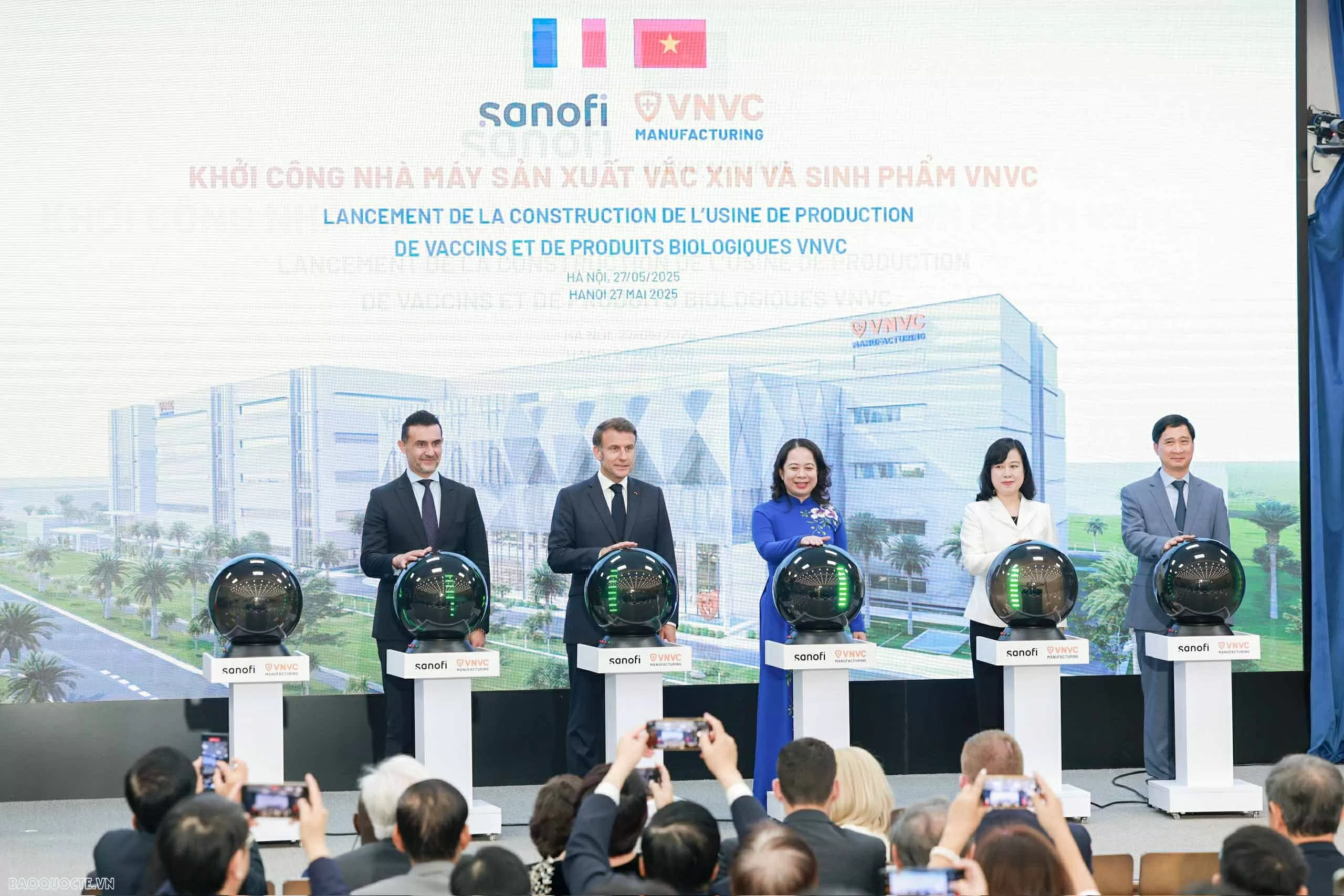 Pháp sẽ tăng gấp đôi số lượng học sinh sinh viên trao đổi của hai nước Pháp sẽ tăng gấp đôi số lượng học sinh sinh viên trao đổi của hai nước