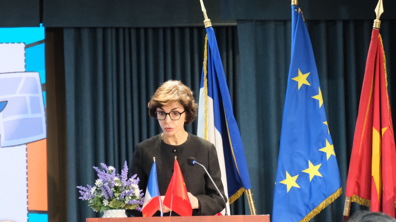 Để sáng tạo nghệ thuật trở thành cây cầu văn hoá Việt Nam-Pháp