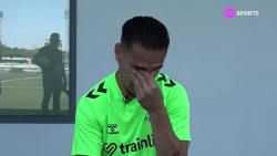 Antony bật khóc kể lại khoảng thời gian đau buồn ở Man Utd